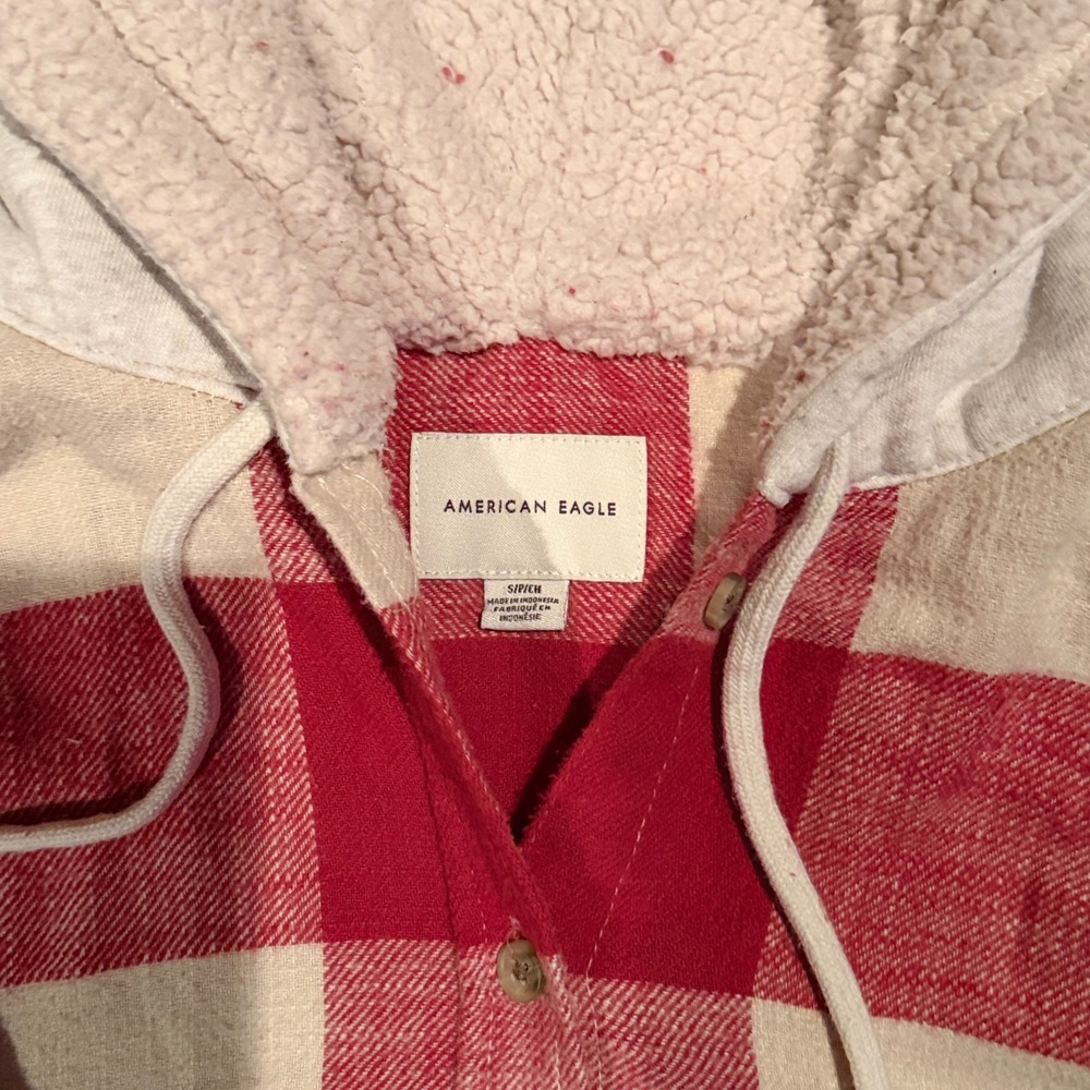American Eagle Red Buffalo Plaid Hooded Flannel Shirt Sherpa Lined Hood Small - Picture 3 of 6